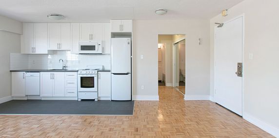 For Lease - 95 Lawton Boulevard Unit# B2, Toronto, Ontario - Photo 2