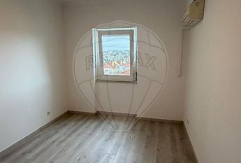 Apartamento T3 em Lisboa