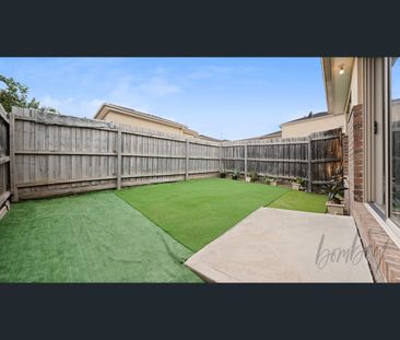 5/16 Belsay Place, Craigieburn, Vic 3064 - Photo 1