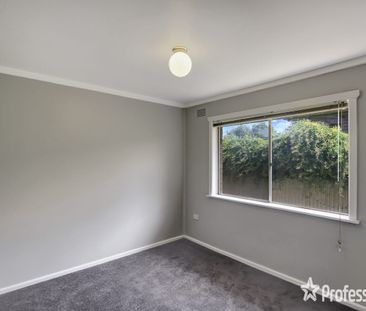 Neat Unit in Central Location - Photo 2