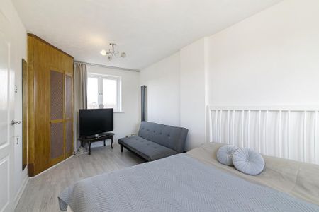 5 bedroom terraced house to rent - Photo 5