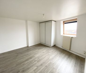 Location Appartement 3 pièces 76m² LOISON SOUS LENS 62218 - Photo 5