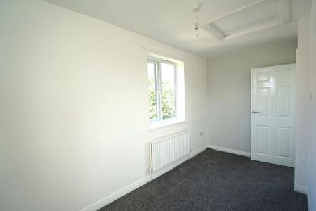 Warkworth Avenue South Shields South Tyneside - Photo 2