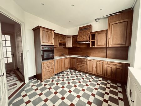 Location Appartement 2 pièces 57m² GRENOBLE 38100 - Photo 2