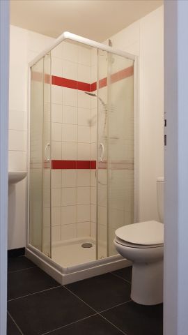 NOUVEAU ! Jolie maison 2 chambres à CROIX. - Photo 4