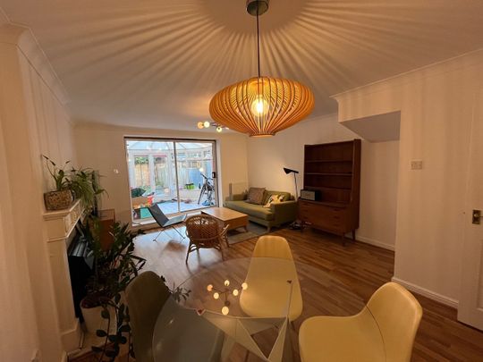 Room in a Shared House, John Ruskin Street, SE5 - Photo 1