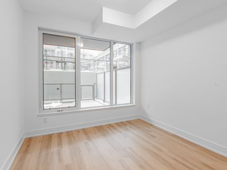 For Lease - 333 Sunseeker Avenue Unit# 138, Innisfil, Ontario - Photo 4