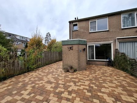 Te huur: Huis Kikkerveen in Spijkenisse - Photo 3