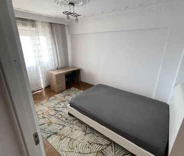 inchiriez apartament - Photo 1