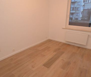 Appartement te huur in Oostende voor € 900 met 2 slaapkamers - Photo 3