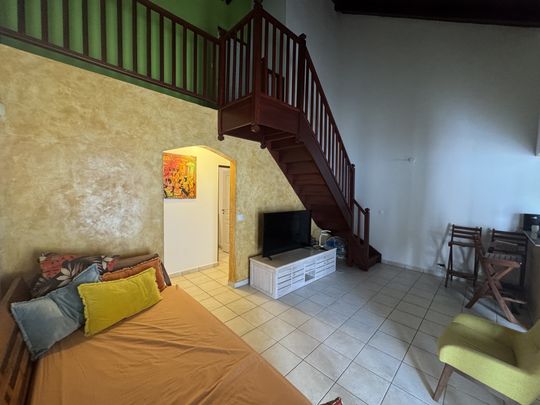 MAISON MEUBLE T5 - 120 m2 LABROUSSE GOSIER AVEC CITERNE - Photo 1