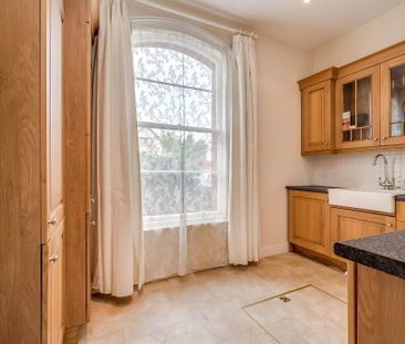 3 Moat Apartment, 8 Motelands Old Holywood Road, East Belfast, Belf... - Photo 3