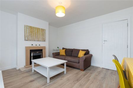 St. Andrew's Drive, Newcastle, Staffordshire, ST5 - Photo 2