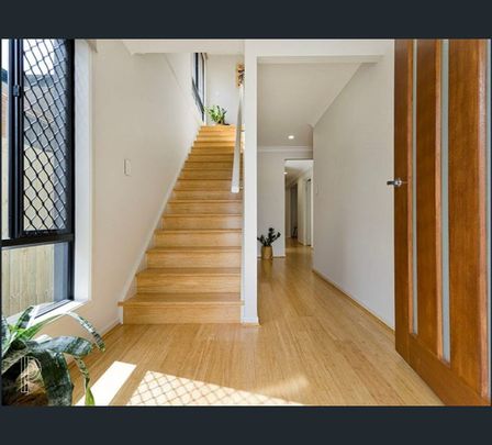 30A Woolcock Street, Red Hill, Qld 4059 - Photo 1