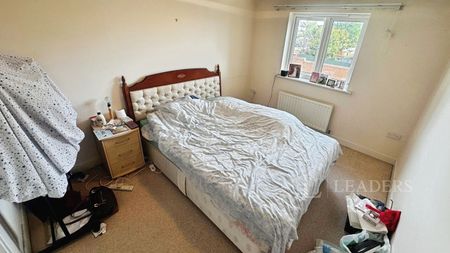 3 bedroom house to rent Primrose Close, Luton, LU3 - Photo 5