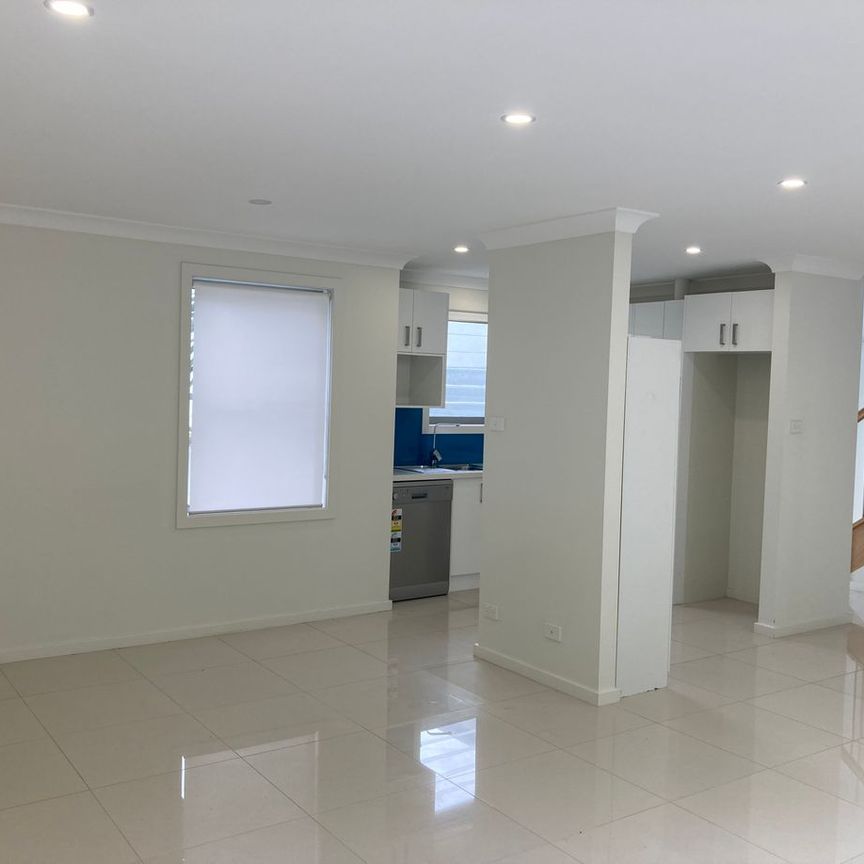 Modern two bedroom unit in sought after location. - Photo 1
