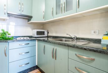 ALQUILER TEMPORAL EN LOS CRISTIANOS. DISPONIBLE ÚNICAMENTE LOS MESES DE MARZO A SEPTIEMBRE – 0067-03995