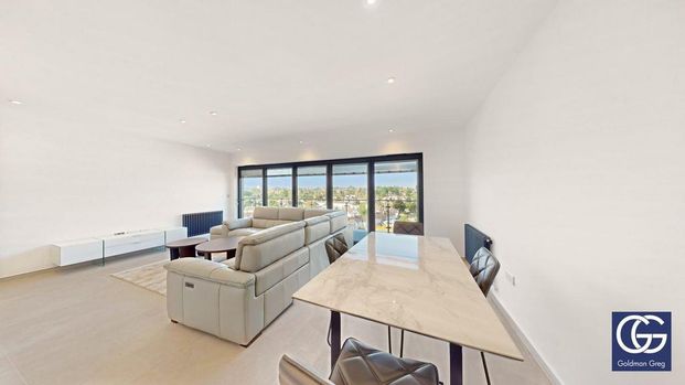 2 bedroom apartment to rent - Photo 1