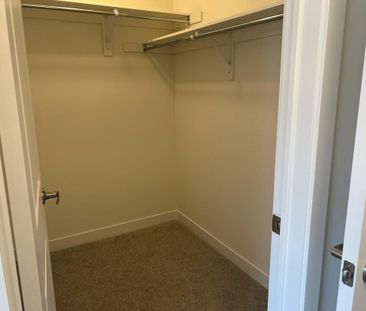 For Lease - 1551 Rose Way N/A, Milton, Ontario - Photo 5