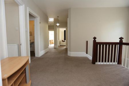 5 bedroom flat to rent - Photo 5