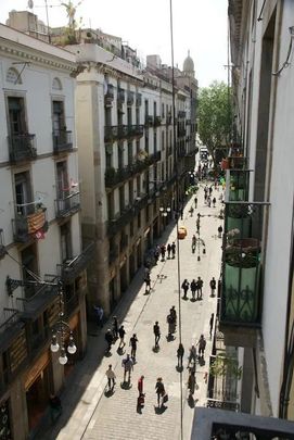 Carrer de Ferran, Barcelona, Catalonia 08002 - Photo 1