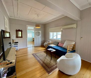 24 Geera Street, Coorparoo, Qld 4151 - Photo 6