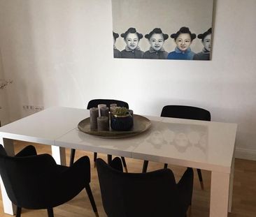 Super sonnige Fünf-Raumwohnung - Photo 4