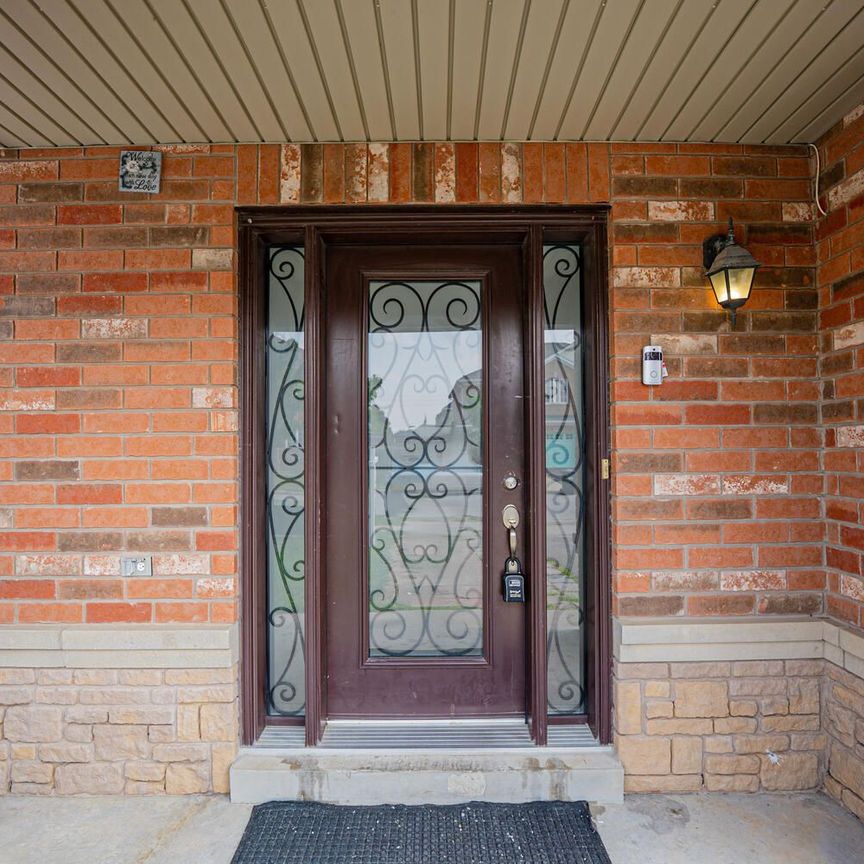 For Lease - 100 Bushmill Circle, Brampton, Ontario - Photo 1