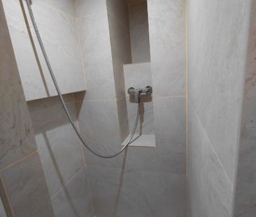 Location Appartement 2 pièces 49m² - Photo 4