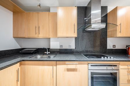 2 Bed Flat, Hoxton Square, N1 - Photo 5