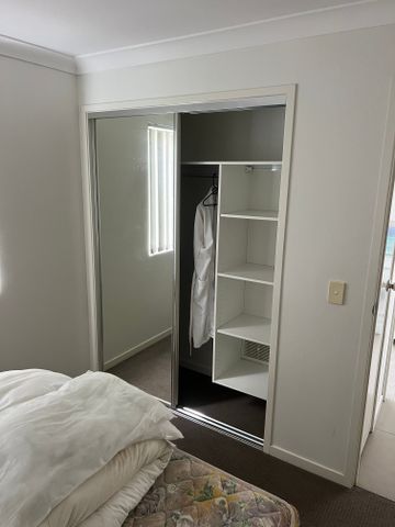 Upper Mount Gravatt - Photo 2