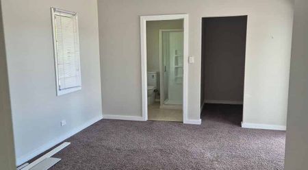 Peaceful Living with Rural Views - Photo 4