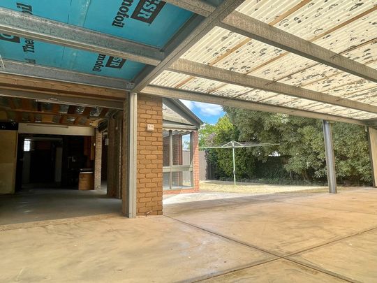 A Superb Family Choice - Photo 1