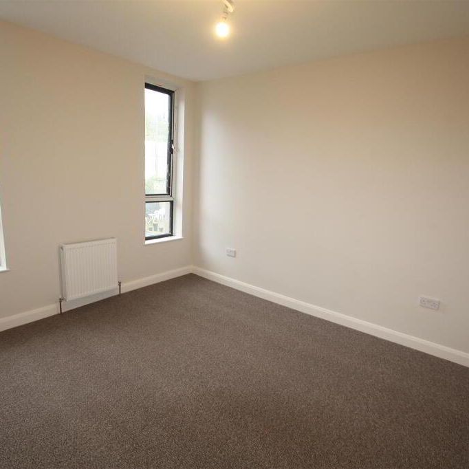 36 Main Street, Ballynahinch, BT24 8DN - Photo 1