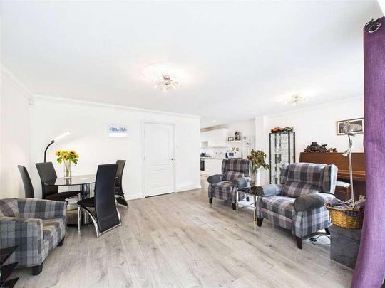 Dawlish Close, Bramhall, Stockport, Greater Manchester, SK7 - Photo 1