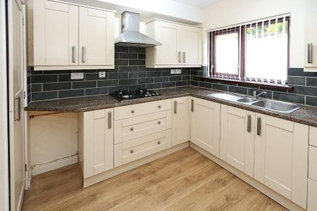 11 Springwell Park, Groomsport, BT19 6LF - Photo 4