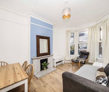 Links Road, SW17 9ED, London - Photo 1