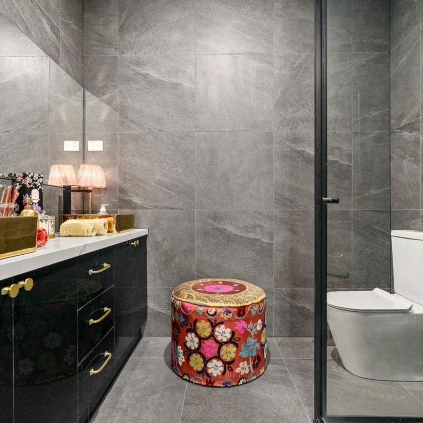 Serenity, Space and Family Comfort in a Leafy Lifestyle Setting - Photo 1