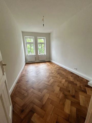 Altbau-Charme trifft Neubau-Komfort - Photo 2