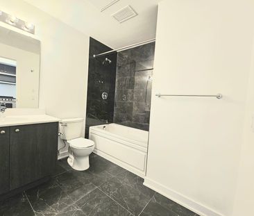 For Lease - 312 Erb Street, Waterloo, Ontario - Photo 5