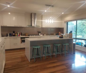 Glen Waverley - Photo 6