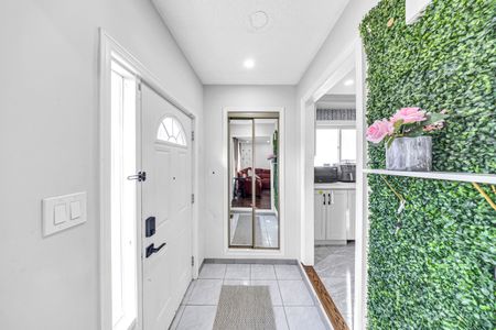 For Lease - 897 Liverpool Road Unit# MAIN, Pickering, Ontario - Photo 4