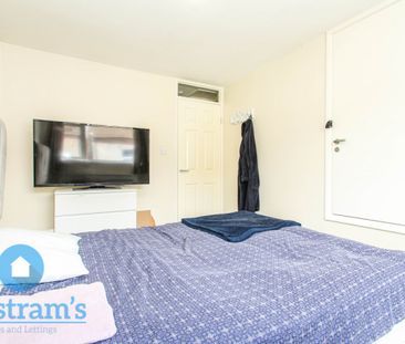 2 bed Semi-Detached House for Rent - Photo 4