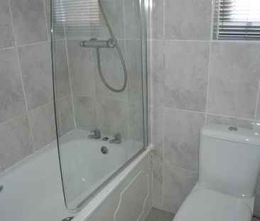 1 bedroom terraced house to rent - Photo 4