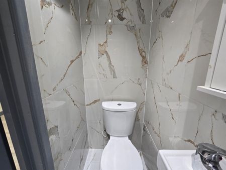 Hawthorn Way, Shepperton TW17, London - Photo 5