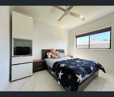 1 Trooper Drive, Aintree, Vic 3336 - Photo 4