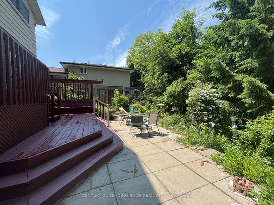 For Lease - 533 Arnhem Drive, Oshawa, Ontario - Photo 1