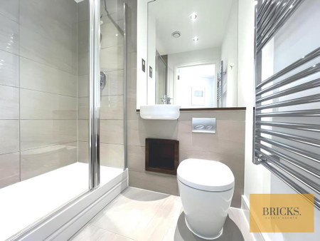 2 bedroom apartment to rent - Photo 5