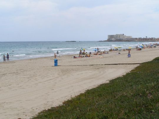 Apartamento de alquiler en Playa del Galán - Photo 1