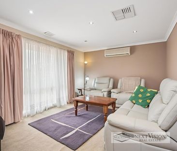 5A Medlar Grove, South Lake - Photo 1